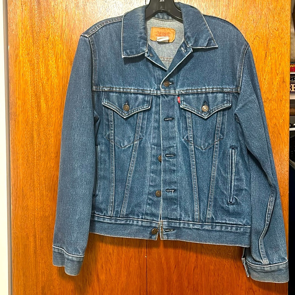 Vintage Levi’s Medium Wash Denim Jacket